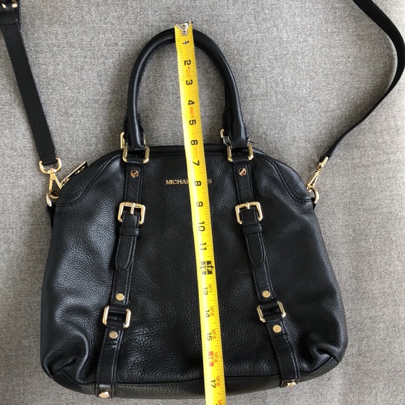 Used twice! - MICHAEL KORS Pebbled Leather Crossbody & Handbag - Picture 12 of 14